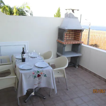 Beachfront House Atalaia * Canico (Madeira)