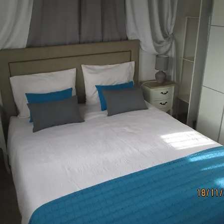 Beachfront House Atalaia