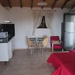 Beachfront House Atalaia Διαμέρισμα *