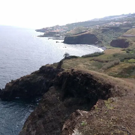 Beachfront House Atalaia * Canico (Madeira)