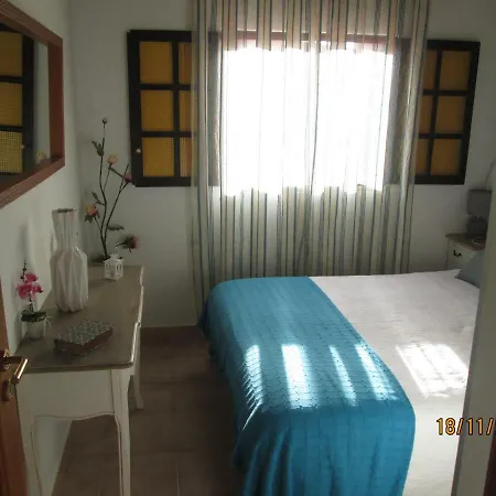 Beachfront House Atalaia Caniço