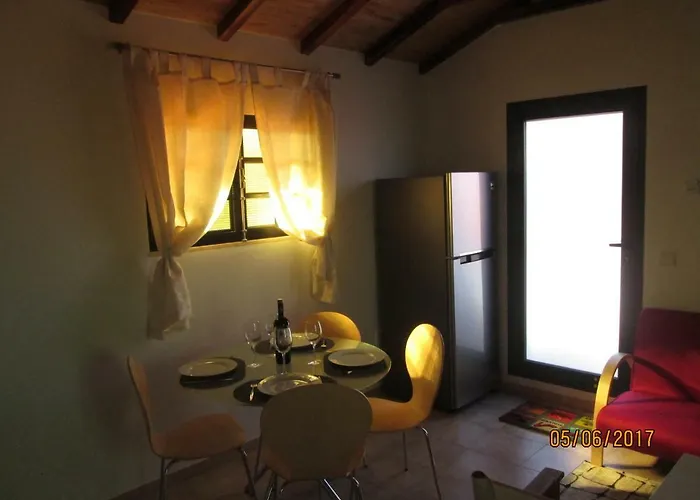 Beachfront House Atalaia