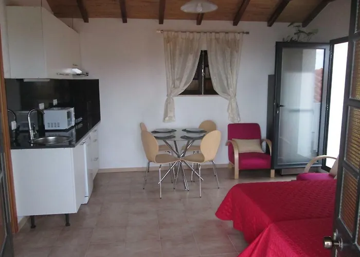 Beachfront House Atalaia 公寓 *