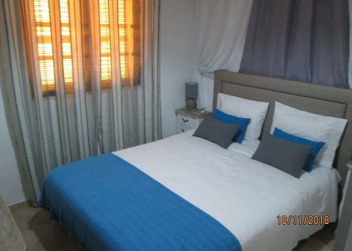 Beachfront House Atalaia 公寓 卡尼索